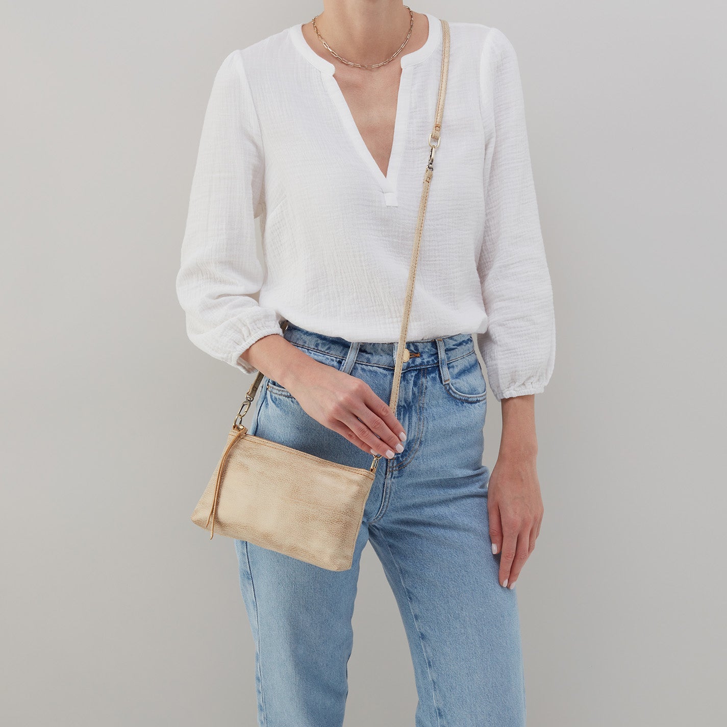 Hobo Darcy Crossbody - Gold Leaf