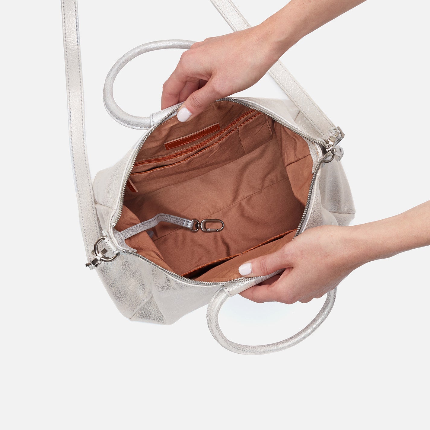 Hobo Sheila Medium Satchel - Silver