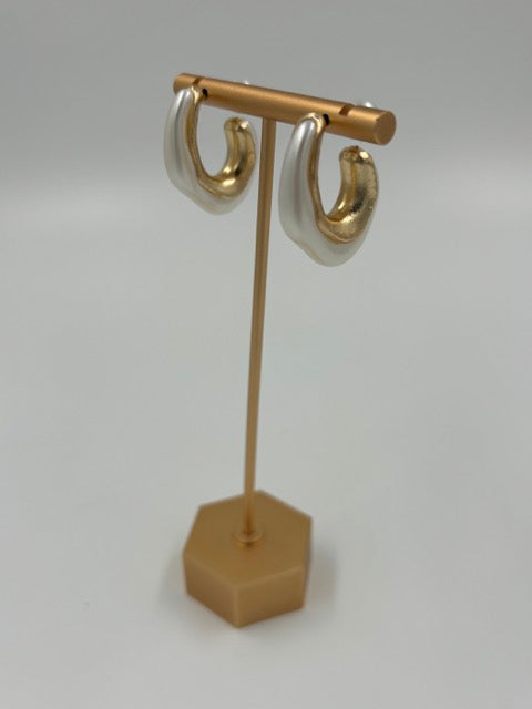 Sideline Earrings