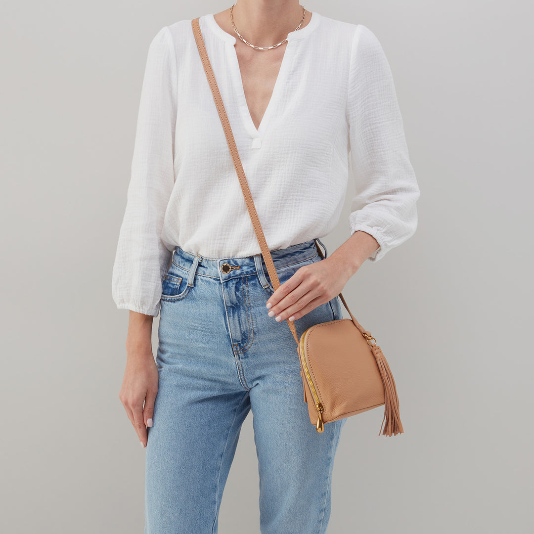 Hobo Nash Crossbody - Sandstorm