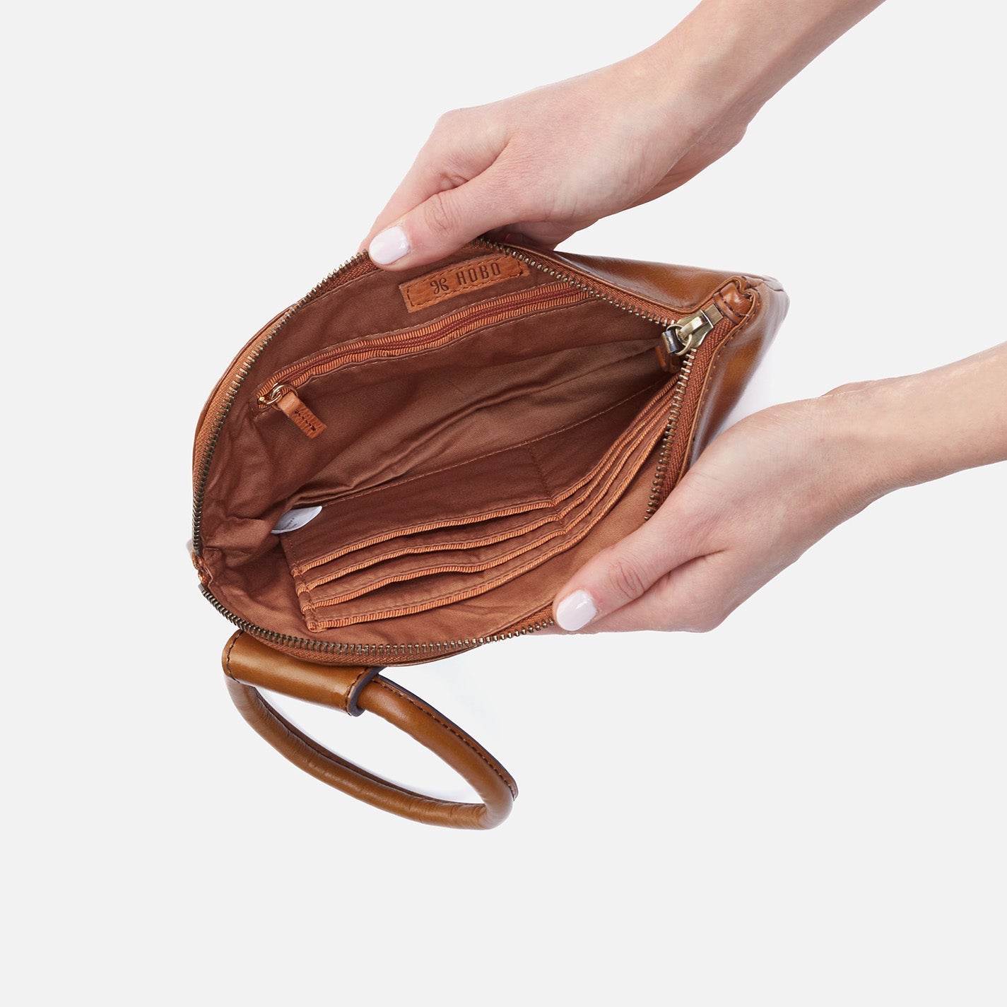 Hobo Sable Wristlet - Truffle