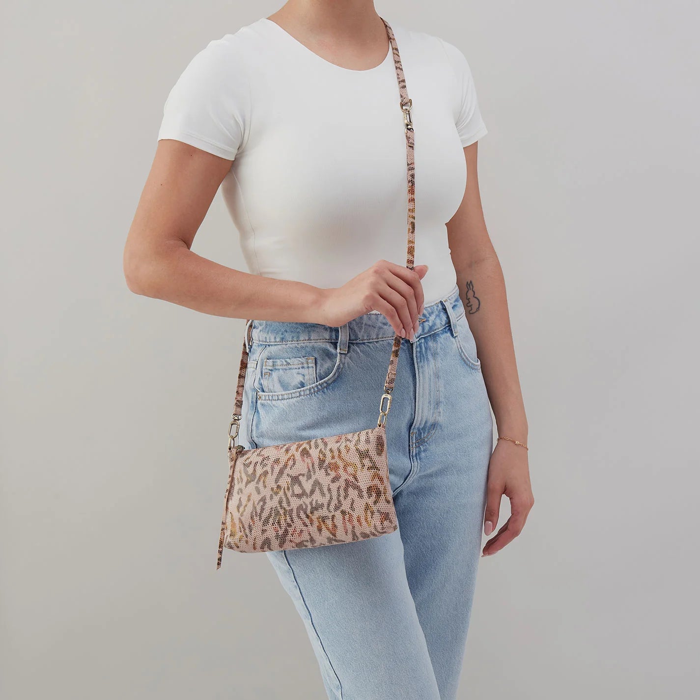 Hobo Darcy- Summer Safari