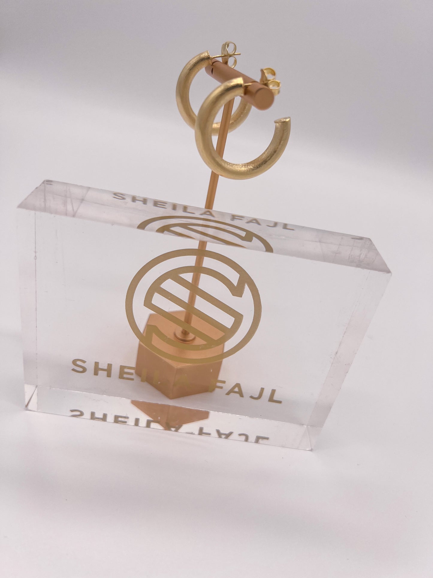 Sheila Fajl Petite Small Thin Chantal Hoops