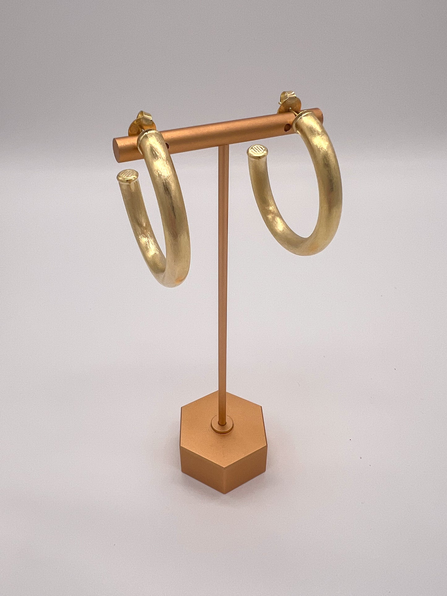 Sheila Fajl Chantal Hoops