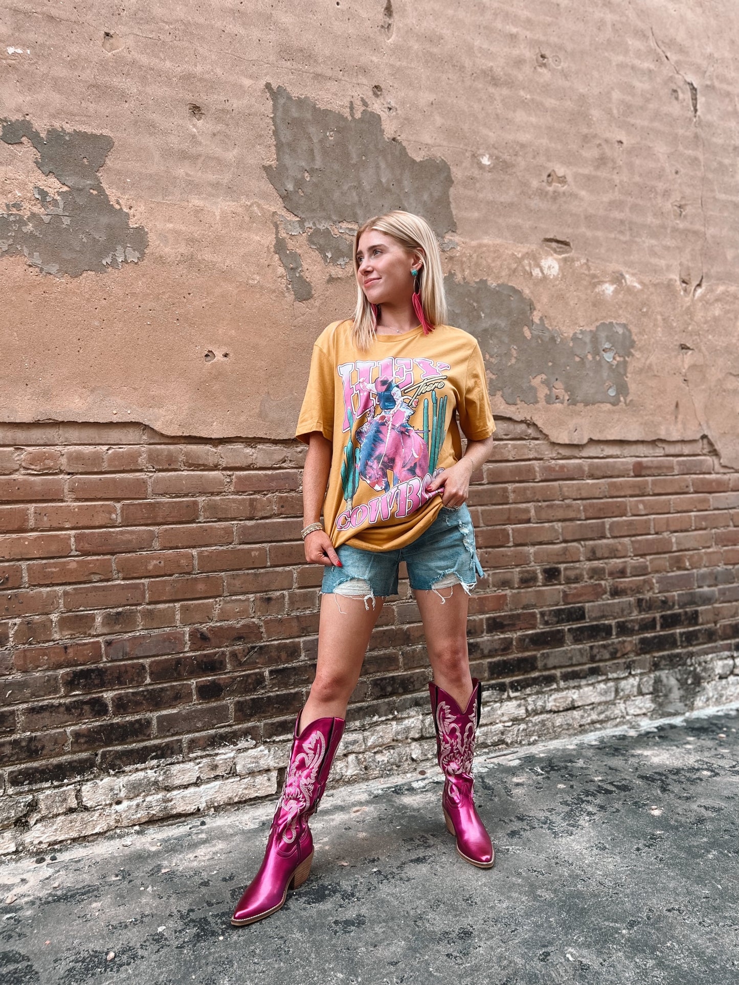 Hey Cowboy Tee