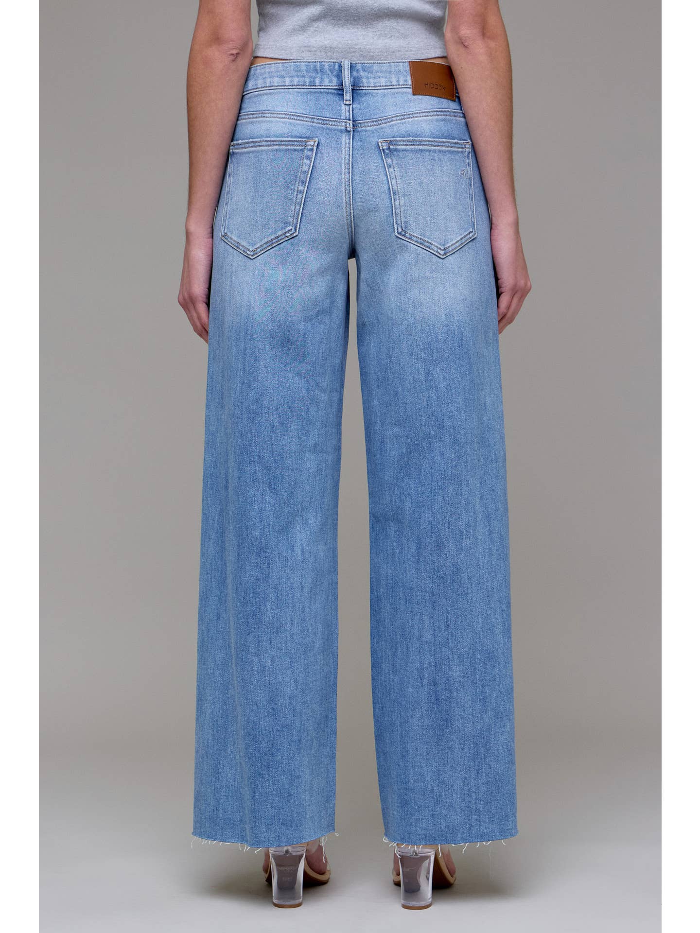 Nori light washed jeans