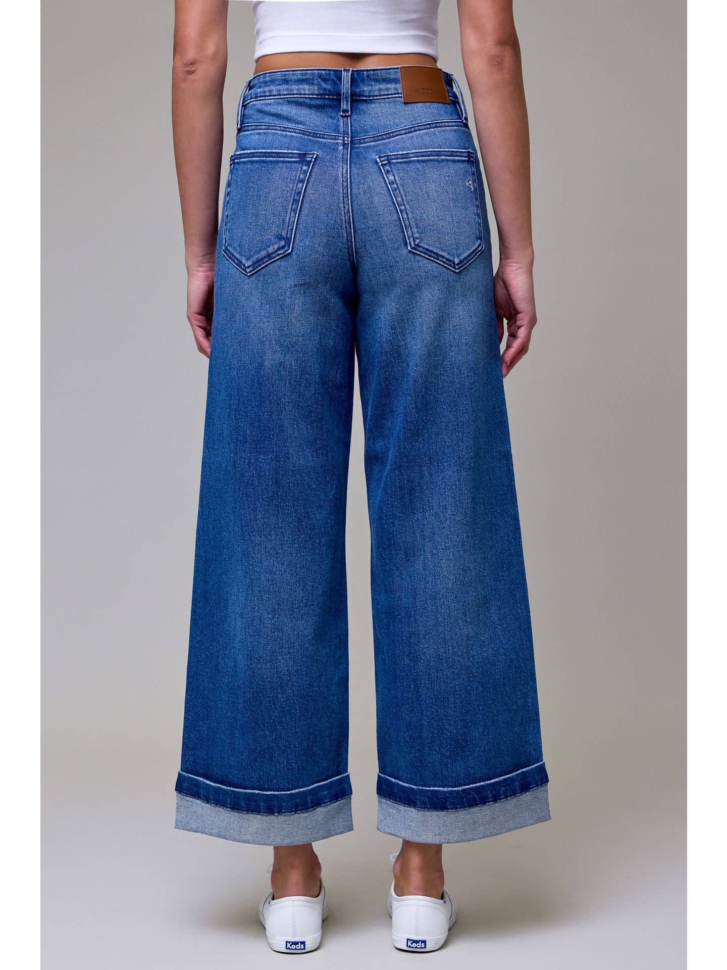 Nori Cuffed Jeans