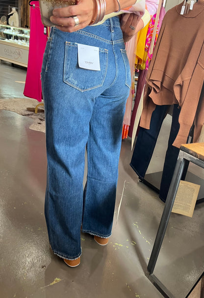 Demi Relaxed Straight Jeans