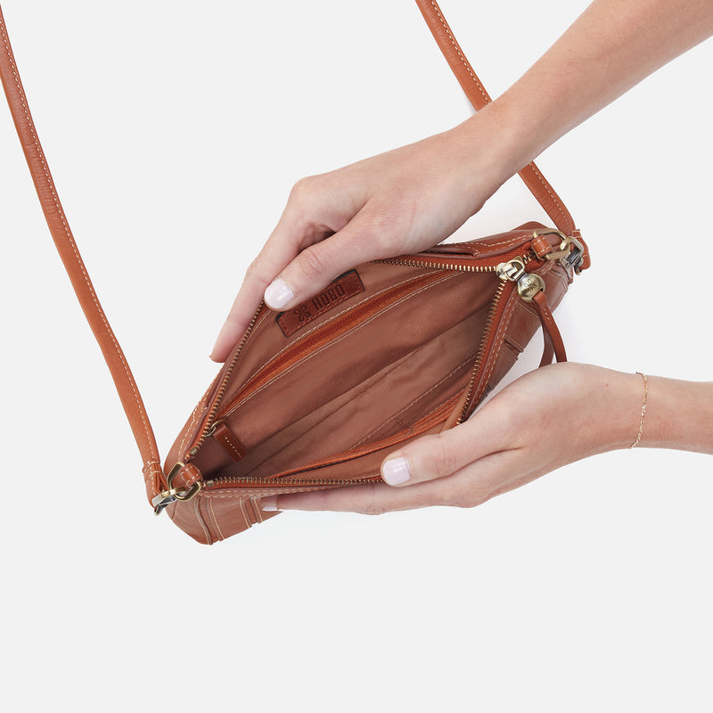 Hobo: Darcy Crossbody - Burnished Caramel