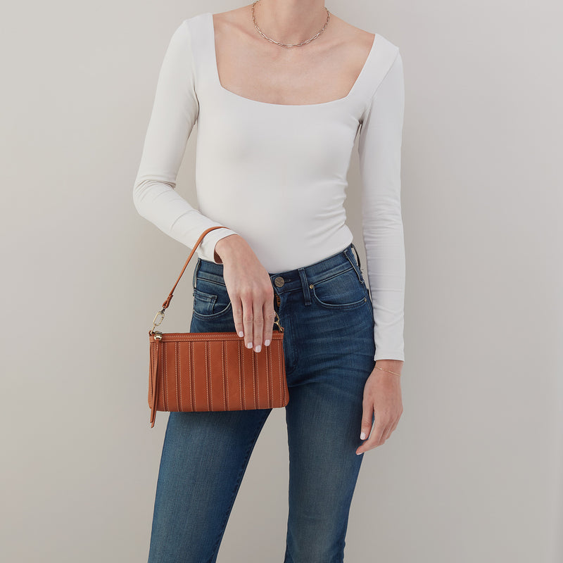 Hobo: Darcy Crossbody - Burnished Caramel