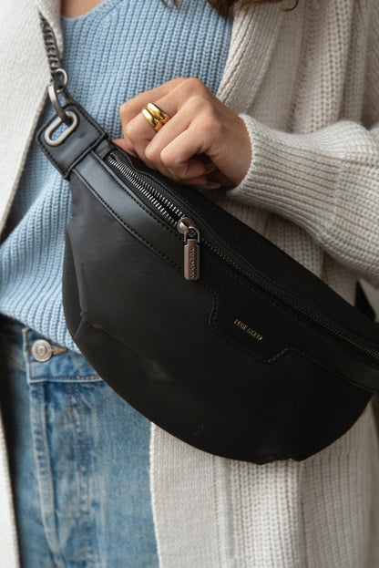 Brooklyn Crossbody- Black