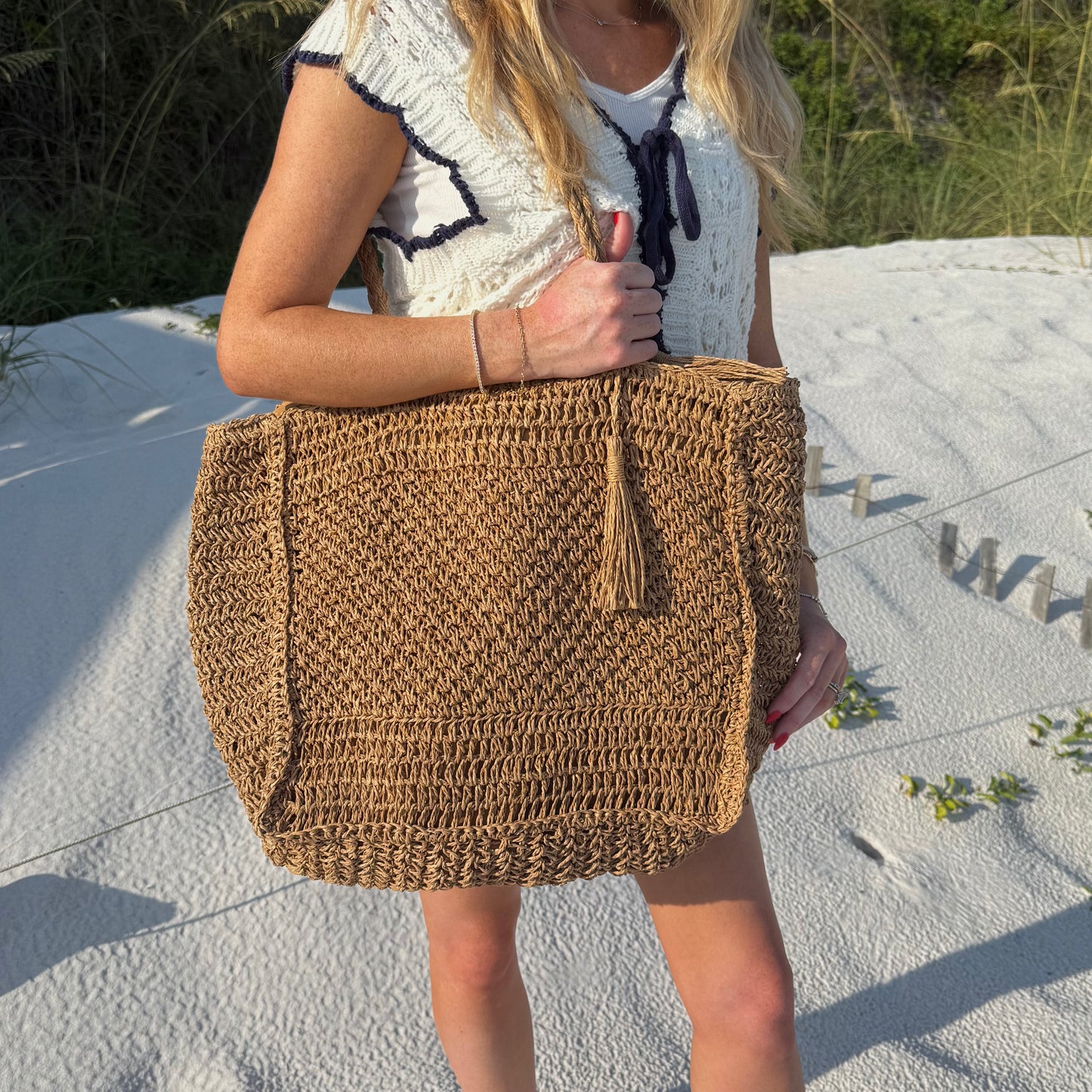 Shoreline Beach Tote