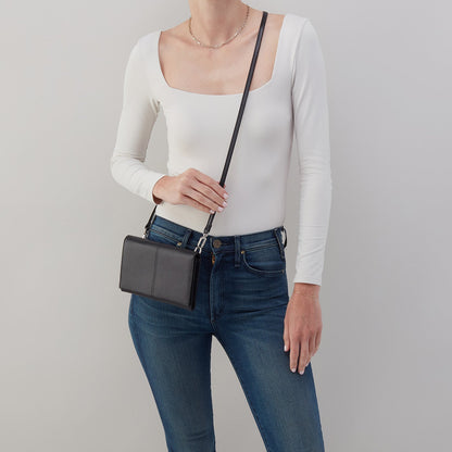 Essential Wallet Crossbody