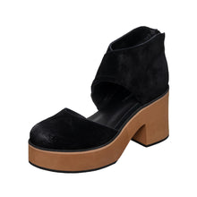 Antelope Iris Clogs- Black