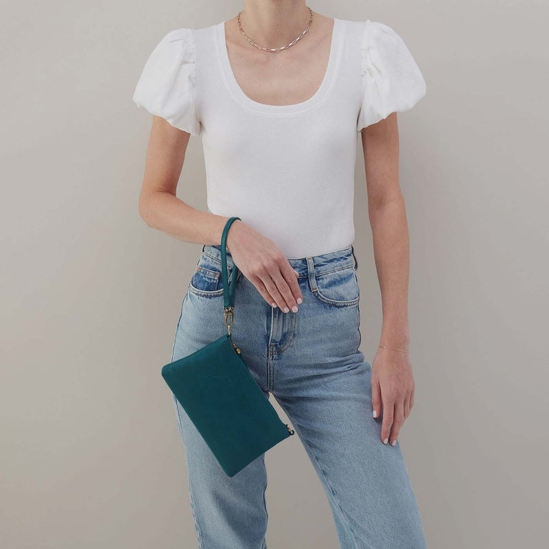 Darcy Crossbody - Wild Bluegrass