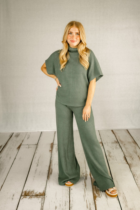 Mock Neck Summer Sweater Set