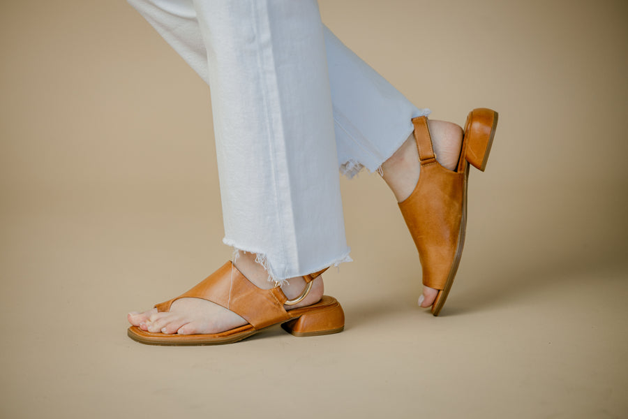 Antelope Layla Sandals
