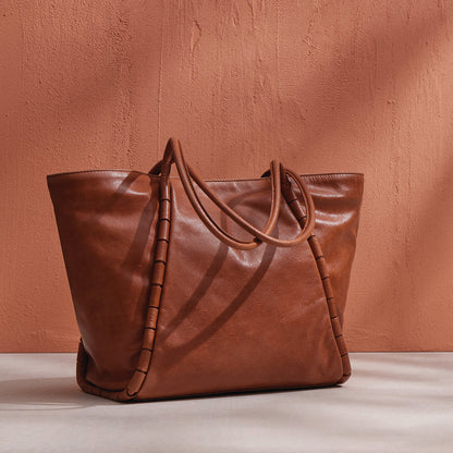 Hobo: Phoebe Tote - Saddle