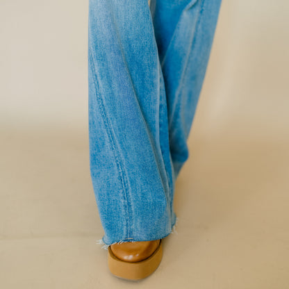 Nori light washed jeans