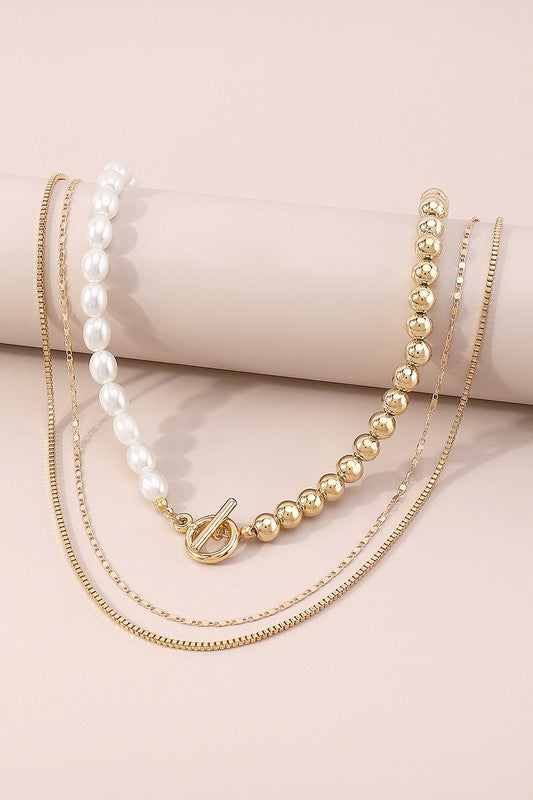Kendall Pearl and Gold Clasp Necklace