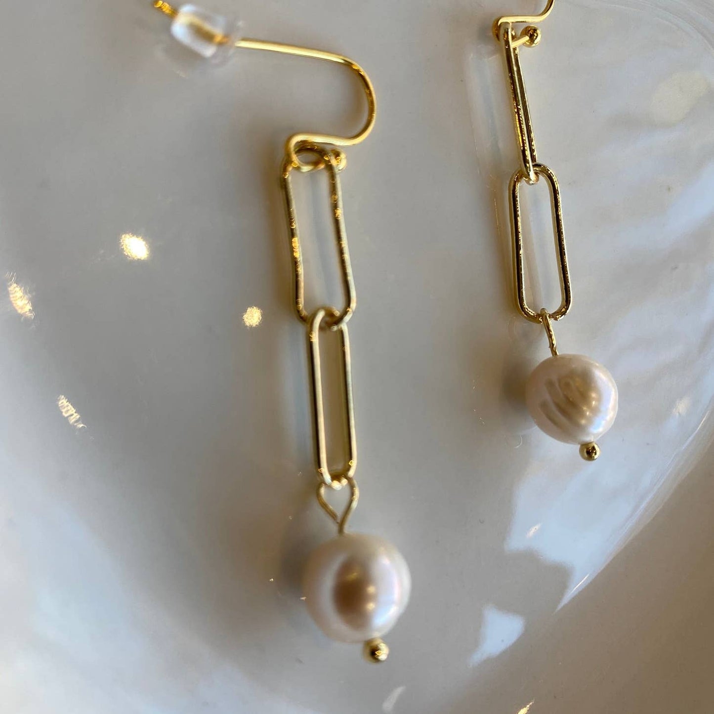 Pearl and Gold Chain Dangle Earrings